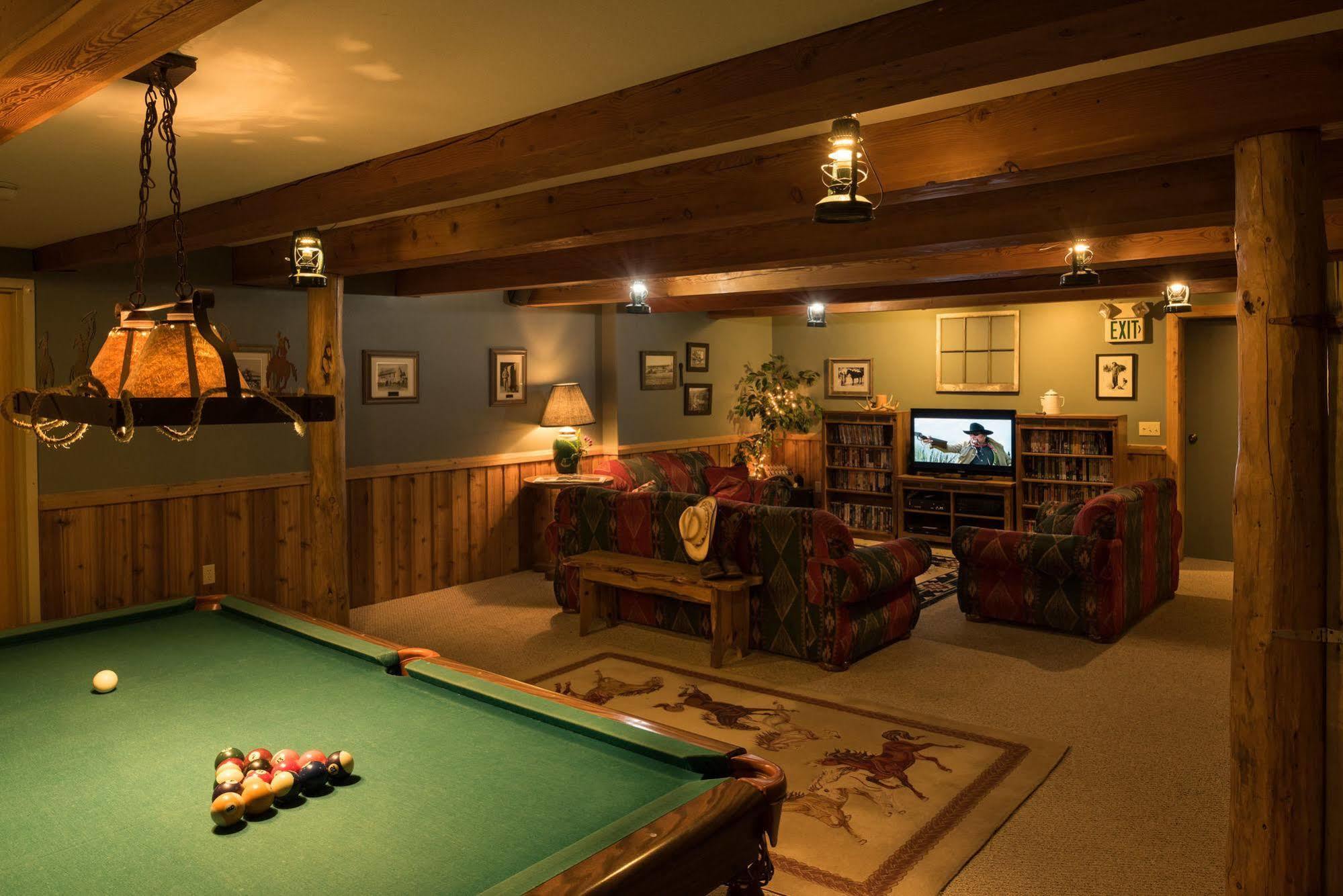 Western Pleasure Guest Ranch ساندبوينت المظهر الخارجي الصورة
